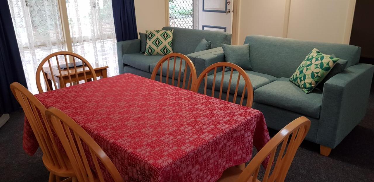 אולבני Park Avenue Holiday Units מראה חיצוני תמונה